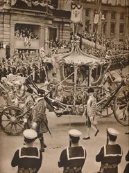 Kaikkien silmien kynsytys kulkueessa: Valtion valmentaja, 1937