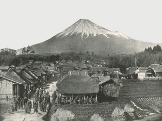 Fujiyama, pyhä vuori, Jedzumin kylästä Japanista, 1895.