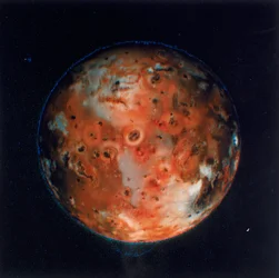 Koko näkymä Iosta, yhdestä Jupiterin kuista, 1979