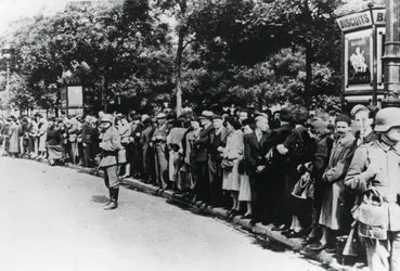 Saksan miehitti Pariisin 14.6.1940