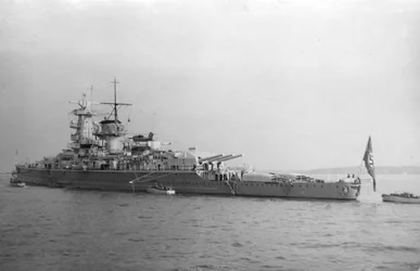 Saksalainen taskutaistelulaiva Admiral Graf Spee, 1937