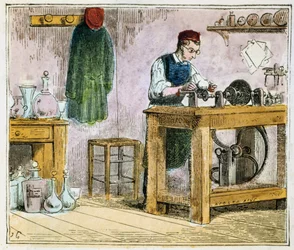 Lasileikkurilla koristellut pöytäastiat karborundipyörällä, 1867