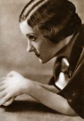 Gloria Swanson, yhdysvaltalainen näyttelijä, 1933
