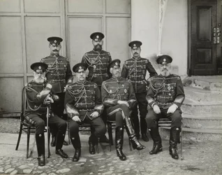 Suurruhtinas suuriruhtinas Nikolai Nikolajevitš Venäjän vanhin, ruhtinas Vasiltšikov ja kreivi Voron