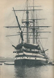 HMS Victory ennen kuin hänet siirrettiin kuivatelakalle vuosina 1922, 1936