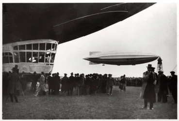 HM ilmalaiva R100, 1930 1933