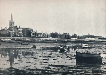 Harwich - Ranta laskuveden aikaan, 1895