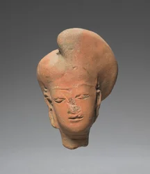 Naisen pää, 1300-1400-luku.