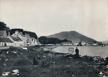 Inveraray - Duniquoichin kaupunki ja kukkula, 1895