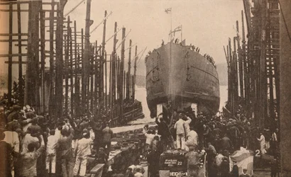 H.M.S. Leijona elokuussa 1910, vuonna 1910, 1935