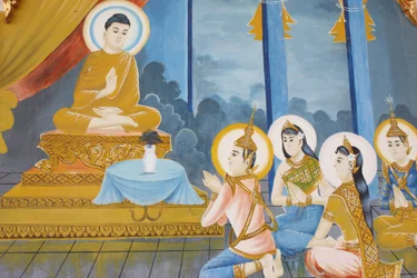 Buddhan elämä Opettaa dharmaa perheelleen, Siem Reap, Kambodža