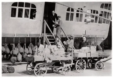 Latausvarusteet, Zeppelin LZ 127 Graf Zeppelin, 1933