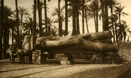 Memphis - Rameses II:n kolossaalipatsas, c1918-c1939.