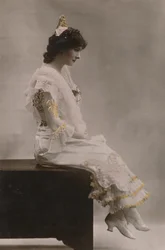 Miss Millie Legarde, aktiivinen 1898-1911, c1930.