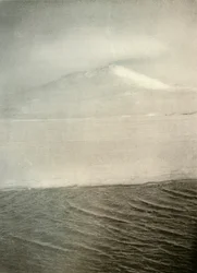 Erebus-vuori jääjalalta, c1908, 1909