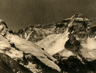 Mount Everest perusleiriltä, c1918-c1939.