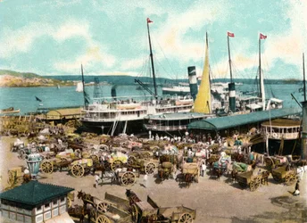 Muelle de Luzin satama lautoilla, Havanna, Kuuba, 1904