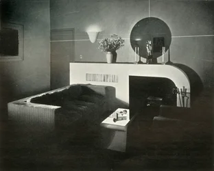 Raymond Loewyn itse suunnittelema kattohuoneisto New Yorkissa - Takka, 1937.