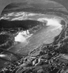 Niagara Falls, USA, 1900-luku
