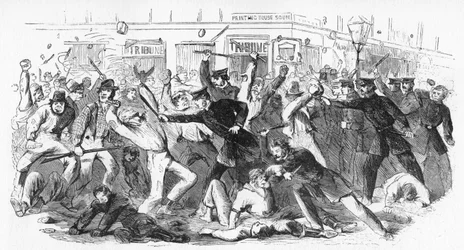 Poliisi syyttää mellakoijia Tribune-toimistossa, 1860-luku