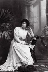 Antonina Dronkin muotokuva, c1900-c1908