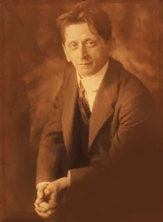 Muotokuva säveltäjä Alexander von Zemlinskystä 1871-1942, 1915.