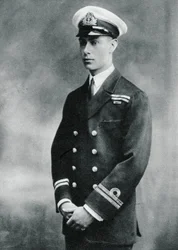Prinssi Albert kuninkaallisen laivaston luutnantin univormussa, 1918