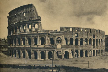 Roma - Flavian amfiteatteri, joka tunnetaan nimellä Colosseum, 1910.