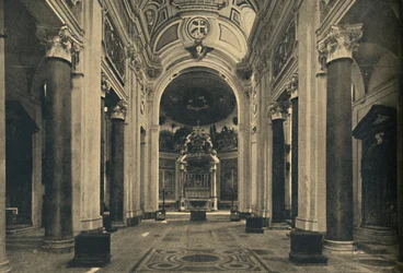 Roma - Jerusalemin Pyhän Ristin basilikan sisustus, 1910