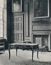 Huone Boughton Housessa, jossa on 1700-luvun alun savupiippu, 1927