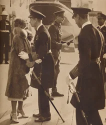 Maailman ympäri alkaa, 6. tammikuuta 1927 1937
