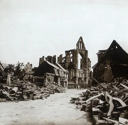 Rauniot, Craonne, Pohjois-Ranska, c1914-c1918