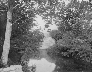Sleepy Hollow, Hudson River, New York, 1897.