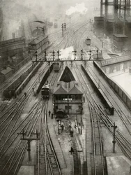 St. Pancras. Lontoon, Midlandin ja Scottish Railwayn päätepysäkki, 1935.
