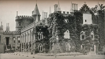 Strawberry Hill, Rt.:n kotipaikka. Hon. Lord Michelham, 1913.