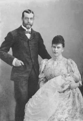Yorkin herttua ja herttuatar lapsen prinssi Edwardin kanssa, 1894 1936