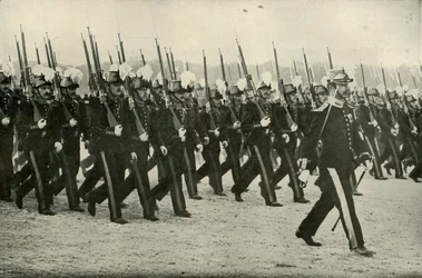 Ranskan armeijan upseeri valmistumassa, 1919.