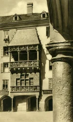 The Goldenes Dachl, Innsbruck, Tiroli, Itävalta, vuodelta 1935.