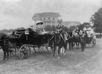 The Great Military Review Tempelhofer Fieldissä, Berliinissä, Saksassa, 1900-luvun alku