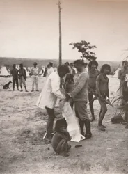 Intiaanien rauhoittaminen, 1914