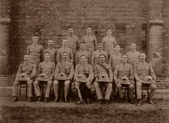 1. Royal Munster Fusiliersin rykmenttipoliisi, Rangoon, Burma, 1913