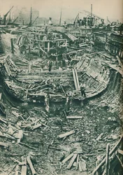 Laiva, josta tuli kuivatelakka, 1937