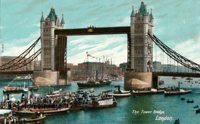 Tower Bridge, Lontoo, 1910