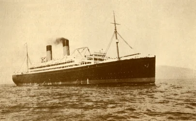 White Star Liner Doric 16 484 tonnia, .