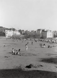 Ranta, Dinard, Bretagne, 1900-luku