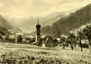 Sankt Nikolauksen kirkko Gortipohlissa, Itävallassa, 1935.