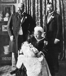 Tuleva kuningas Edward VIII:n kastepäivä, 16. heinäkuuta 1894