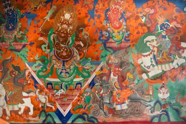 Tiibetin buddhalaisuus; vanha seinämaalaus kokoussalissa; demoni taistelee jousilla ja nuolilla; Takthok Gompa luostari; Sakti lähellä Leh; Ladakhin piiri; Jammu ja Kashmir; Intia; Etelä-Aasia; Aasia