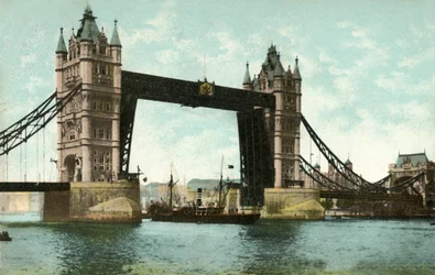 Tower Bridge, Lontoo, 1906.