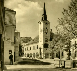 Kaupungintalo, Gumpoldskirchen, Mödling, Ala-Itävalta, n. 1935.